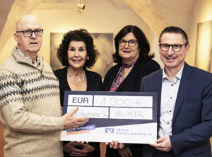 Scheckübergabe VR Bank